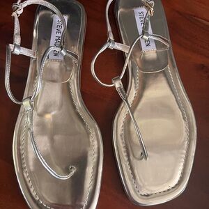 Steve Madden Metallic Gold T-Strap Flat Sandals